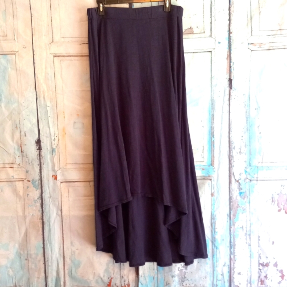 Mod-o-doc skirt